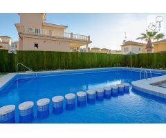 Casa en Venta en Orihuela, Alicante