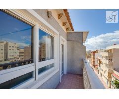 Piso en Venta en Torrevieja, Alicante