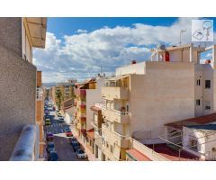 Piso en Venta en Torrevieja, Alicante