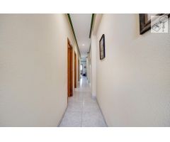 Piso en Venta en Torrevieja, Alicante