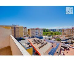 Piso en Venta en Torrevieja, Alicante