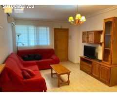 ESTUPENDA VIVIENDA CON JARDÍN EN URBANIZACIÓN CON PISCINA