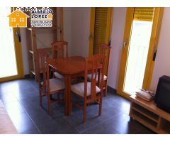 Ocasión de piso y plaza de garaje alquilado en venta, El Altet.