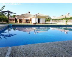 Chalet en Alquiler en Barcarrota, Cádiz