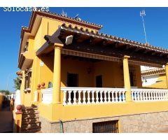 Chalet en Alquiler en Chipiona, Cádiz