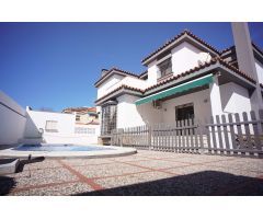 Chalet en Alquiler en Barcarrota, Cádiz