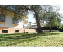 Villa de Lujo en Alquiler en Chipiona, Cádiz