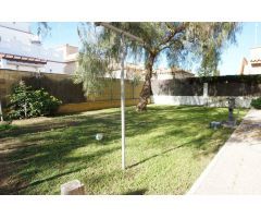 Villa de Lujo en Alquiler en Chipiona, Cádiz