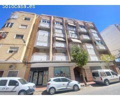 PRECIOSO PISO DÚPLEX DE 3 DORMITORIOS EN EL CENTRO DE TORREVIEJA!!!