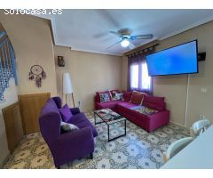 PRECIOSO DÚPLEX RECIÉN REFORMADO DE 2 DORMITORIOS EN MAR AZUL CON VISTAS AL MAR!!!