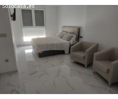 CASA INDEPENDIENTE CON ACABADOS DE LUJO