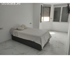 CASA INDEPENDIENTE CON ACABADOS DE LUJO