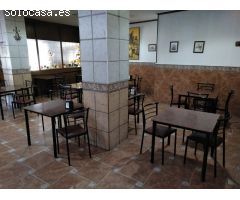 LOCAL EN ESQUINA HABILITADO COMO NEGOCIO DE HOSTELERIA