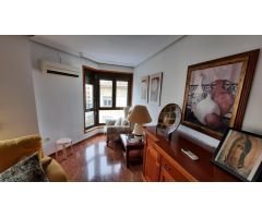 VIVIENDA MUY LUMINOSA EN ZONA CENTRO