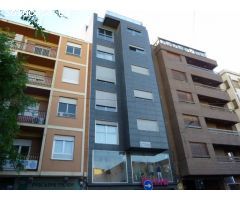 VIVIENDA MUY CENTRICA CON PLAZA DE GARAJE