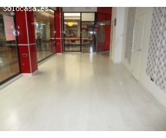 EXCELENTE LOCAL COMERCIAL EN GALERIAS RAMBLA CENTRO