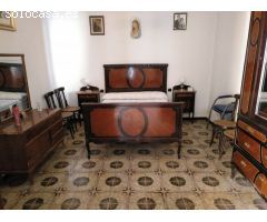 CASA CON EXCELENTE UBICACION DE DOS ALTURAS Y CÁMARAS