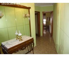 VIVIENDA MUY CENTRICA EN BUEN ESTADO