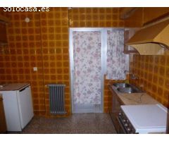 VIVIENDA MUY CENTRICA EN BUEN ESTADO