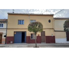 Casa en Venta en Navalperal de Tormes, Albacete