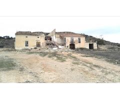 FINCA RUSTICA MUY CERCA DE CASCO URBANO