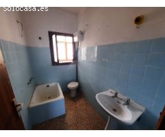 VIVIENDA CON BALCON EN ZONA CENTRO