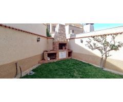 EXCELENTE CHALET EN ZONA S.U.P. 1