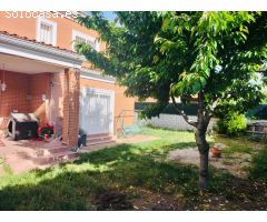Chalet en Venta en Barcience, Toledo