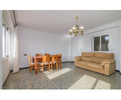 OPORTUNIDAD ÚNICA, CASA EN VENTA ZONA BARRIADA MIÓN!!