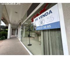 Local comercial cerca de las Bases de Manresa: Ideal para emprendedores