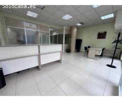 Local comercial cerca de las Bases de Manresa: Ideal para emprendedores