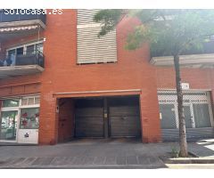 Oferta de párquing económico para vehículo compacto. ¡No la dejes pasar!