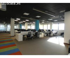 AMPLIAS OFICINAS EN ALQUILER EN LA MEJOR ZONA DE PLAYA SAN JUAN