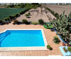 ESPECTACULAR CASA DE HUERTA INDEPENDIENTE CON PISCINA, TERRENO PROPIO