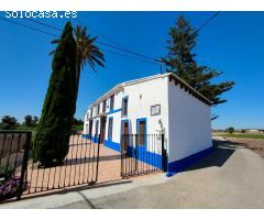 ESPECTACULAR CASA DE HUERTA INDEPENDIENTE CON PISCINA, TERRENO PROPIO