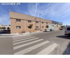 NAVE INDUSTRIAL DE 450 METROS EN LE MEJOR PUNTO DEL POLIGONO DE MELIANA CON INQUILINO