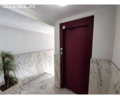 Entresuelo de 255 m2 ideal para oficinas o vivienda