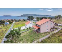 ¡¡Tu Refugio Perfecto en Seiruga: Espaciosa Casa con terreno y con Vistas al mar !!