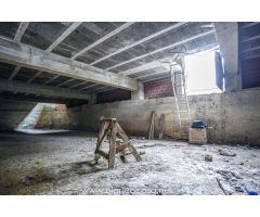 ! Bajo y Sótano en Venta en Calle Xílgaro - Carballo