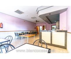 ¡Bar al lado del centro de Carballo: Ideal para Emprender por el precio de 59.900€!