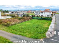 ?SOLAR en venta en **PEDRA FURADA– CARBALLO***????