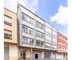 “¿Buscas inversión? Este edificio lo tiene TODO:3 Pisos + Bajo comercial + Trasteros por 219.990€