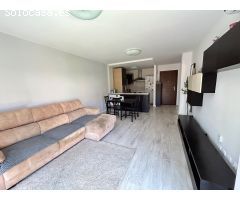 Se alquila piso en Palm Mar