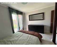 Se alquila piso en Palm Mar