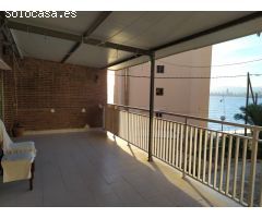 Se vende local comercial a un paso de playa Levante con terraza abierta  30 m con vistas al mar.