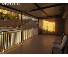 Se vende local comercial a un paso de playa Levante con terraza abierta  30 m con vistas al mar.