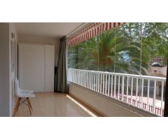 Reformado apartamento en 2 Linea playa Levante con licencia turística.