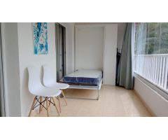 Reformado apartamento en 2 Linea playa Levante con licencia turística.