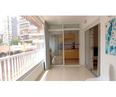 Reformado apartamento en 2 Linea playa Levante con licencia turística.