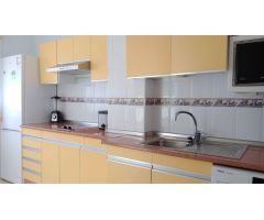 Reformado apartamento en 2 Linea playa Levante con licencia turística.